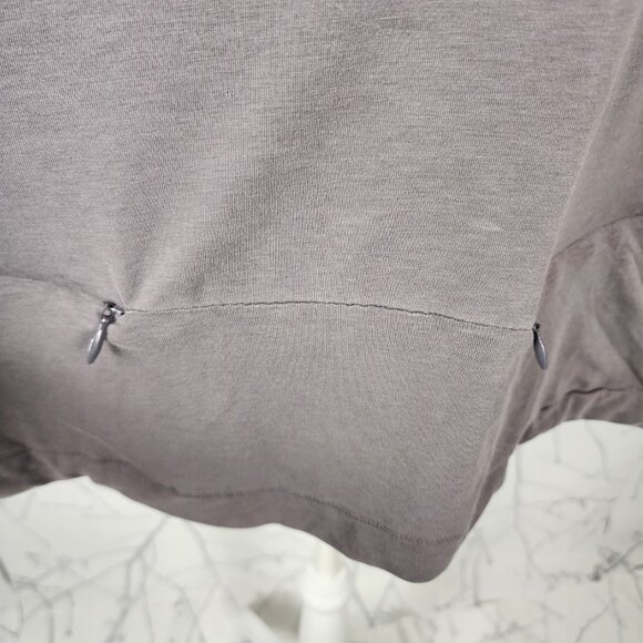 Bitte Kai Rand Beige Taupe Round Neck Tee w/ Zippered Pockets - Picture 2 of 6